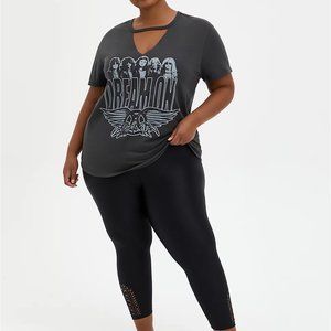 Torrid Crop Legging with Cutout Side Detail NWT